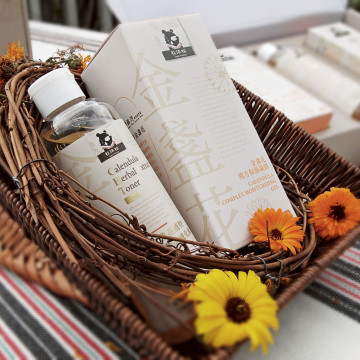 金盞花的擁抱｜舒緩水潤組（化妝水版）